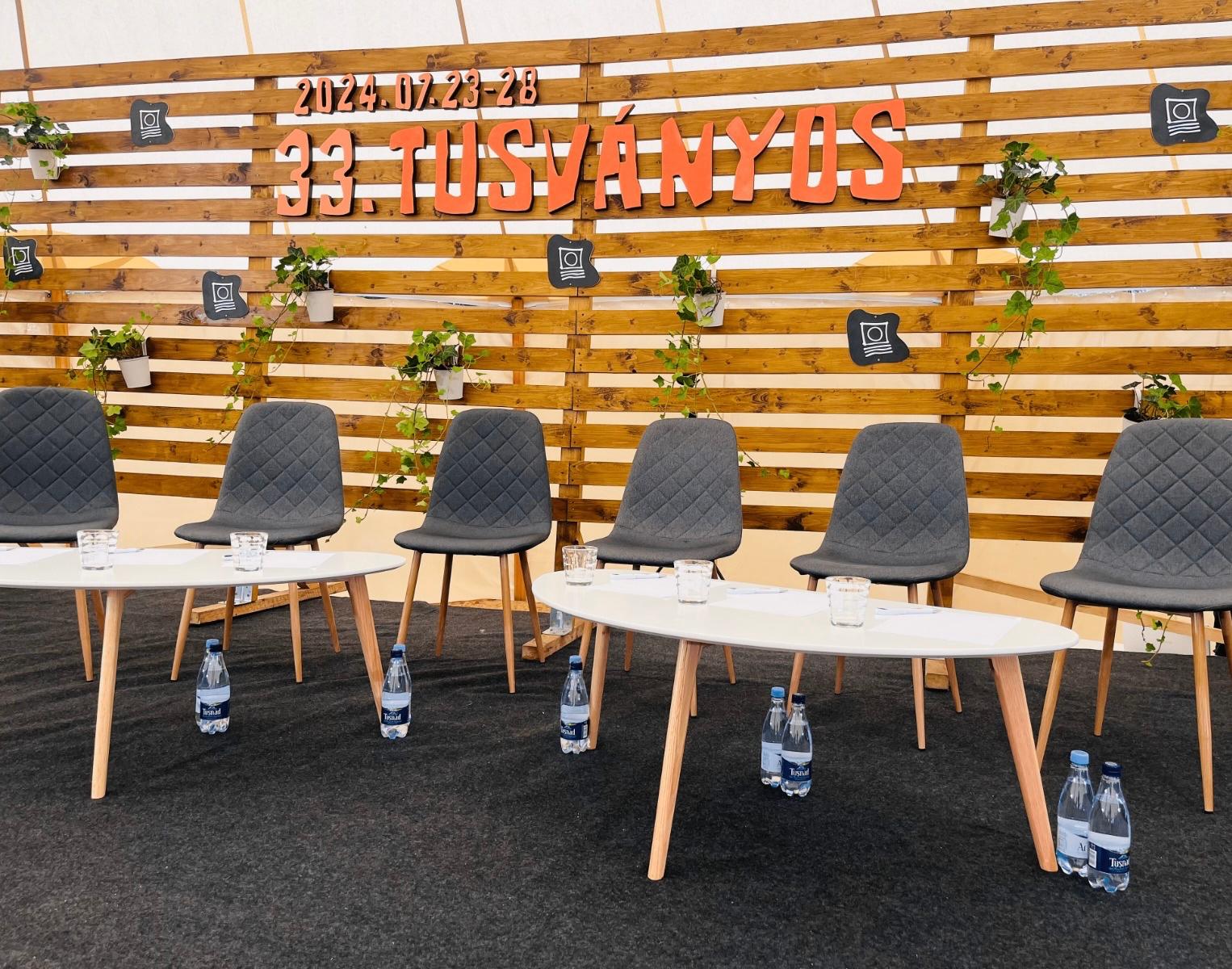 Párnázott szék